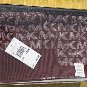 Michael kors scarf and hat set